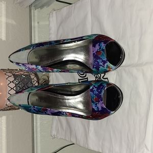 Super cute party heels 👠